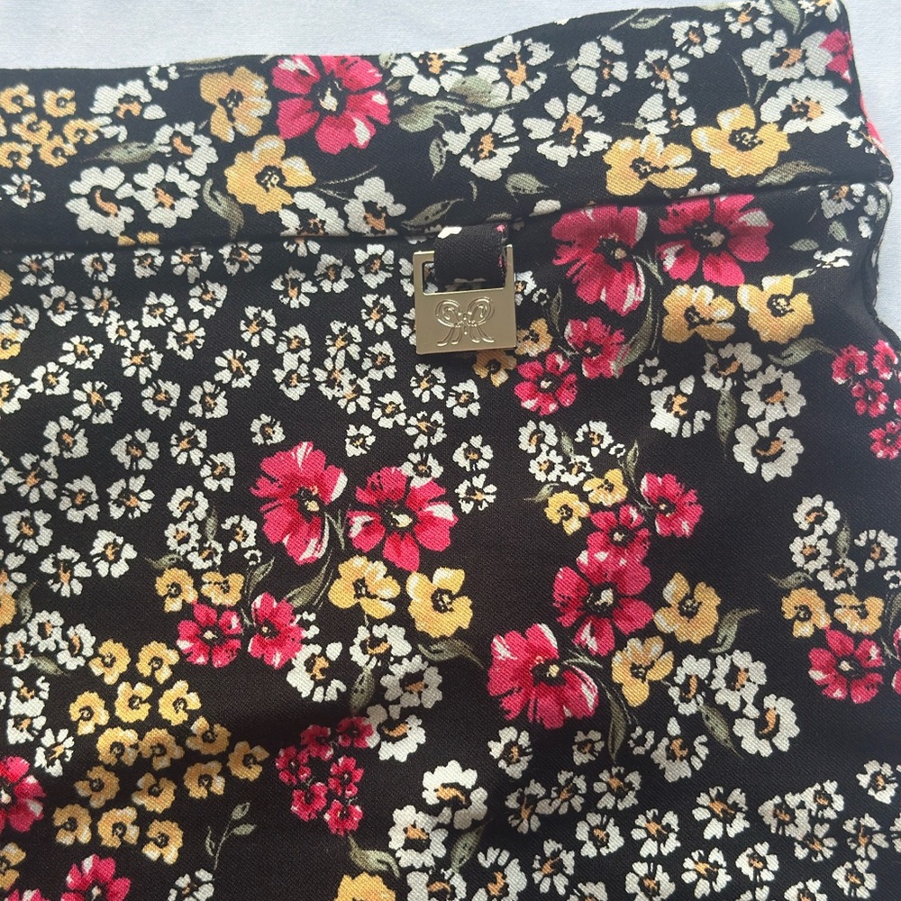 Rafaella Comfort Floral Print Skort - Picture 5 of 7